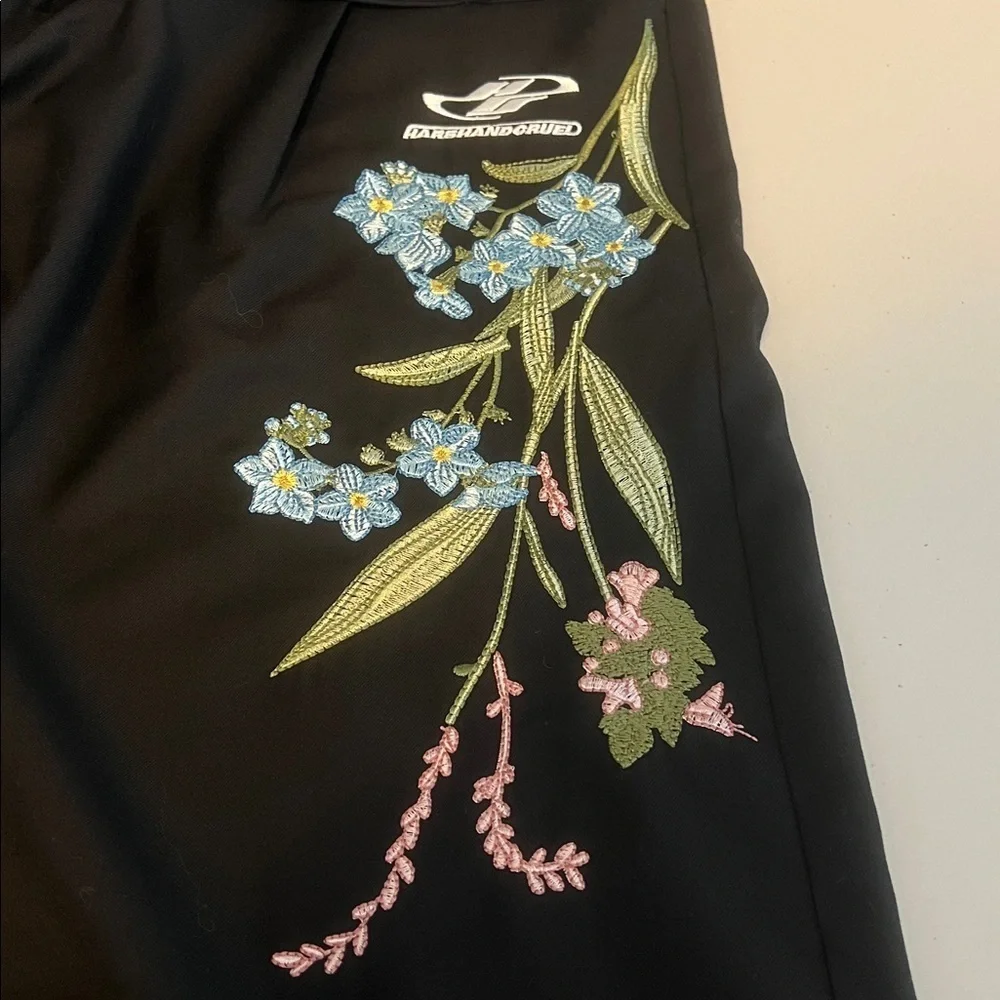 Harsh and Cruel Embroidered Floral Draped Suit Shorts Black Size Medium NWT